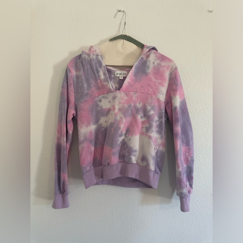 Tie die sweatshirt!!
